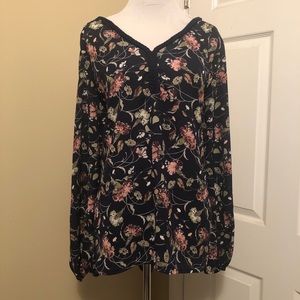 Floral blouse plus size